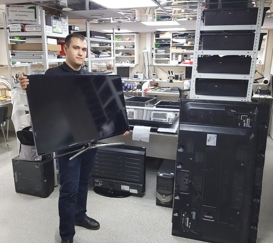 Ремонт телевизоров в Москве на дому Ремонт телевизоров в Москве на дому от 400 рублей. ЧАСТНЫЙ МАСТЕР. Выезд на Дом - БЕСПЛАТНЫЙ.